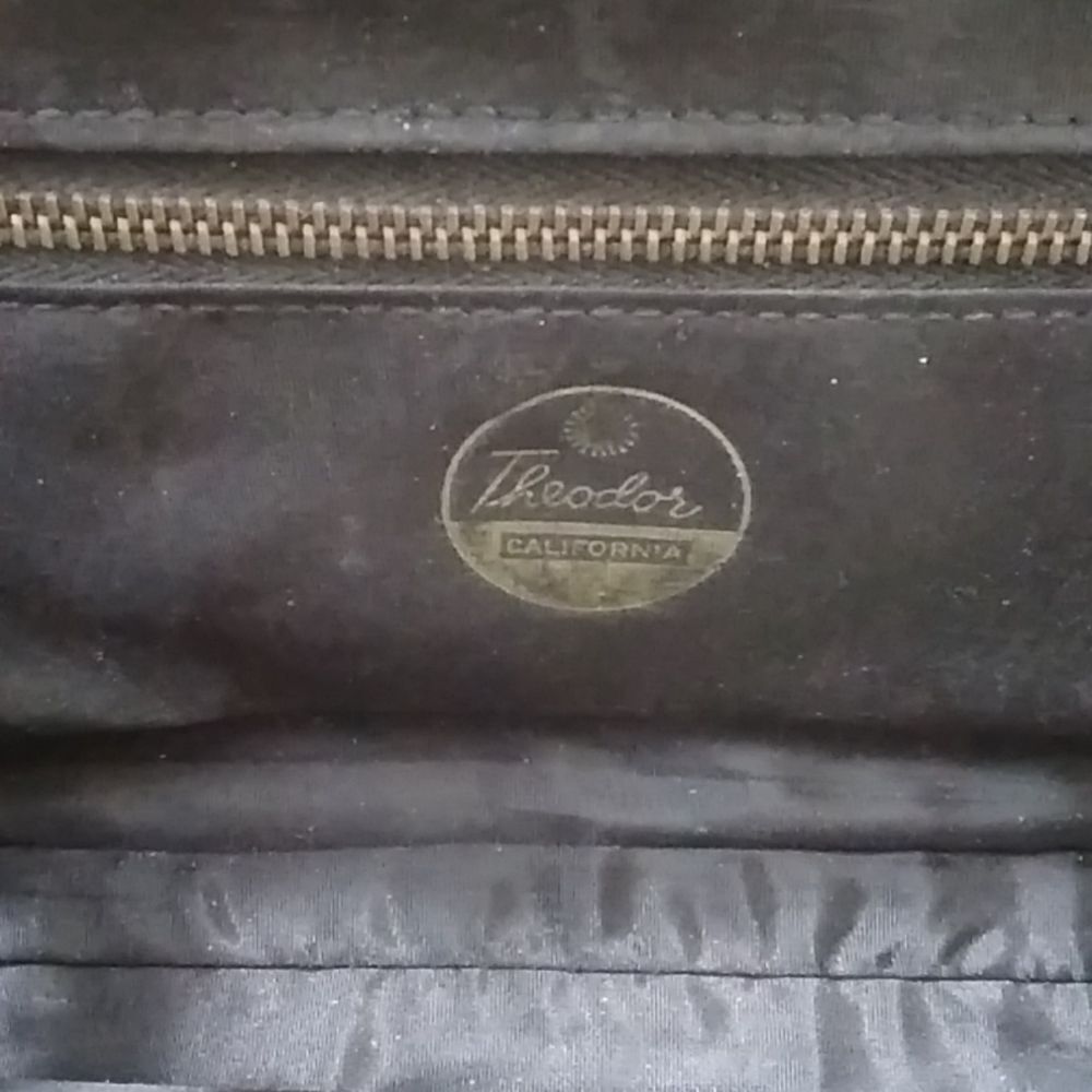Vintage Theodor California Handbags - Picture 10 of 16